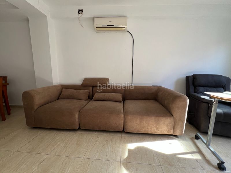 Foto 8581acf6-8397-405d-b2bb-b82087c68957. Maison avec parking dans Rourell (El)