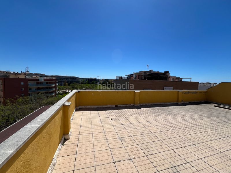 Foto c349376e-91a0-49dd-a4c6-7fe5c49ceb39. Àtic amb calefacció aparcament piscina a Centre Salou