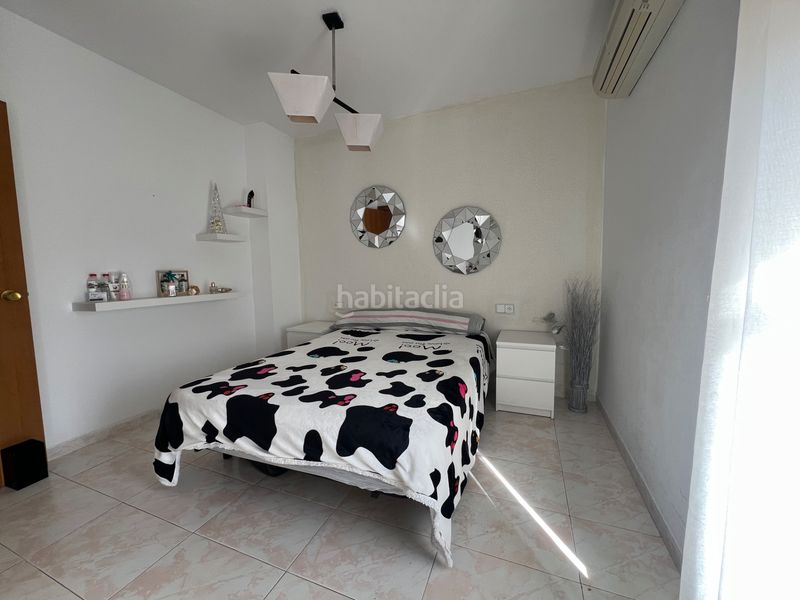 Foto 99f4e539-9604-41c7-a362-054126803912. Casa adossada amb xemeneia calefacció a Llevant Reus