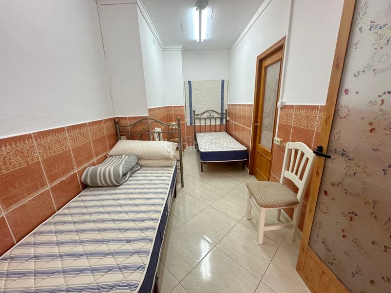 Foto 1bfd5a5f-f0e4-4fea-b976-3c556d7584cc. Casa adossada amb aparcament a Poblets (els)