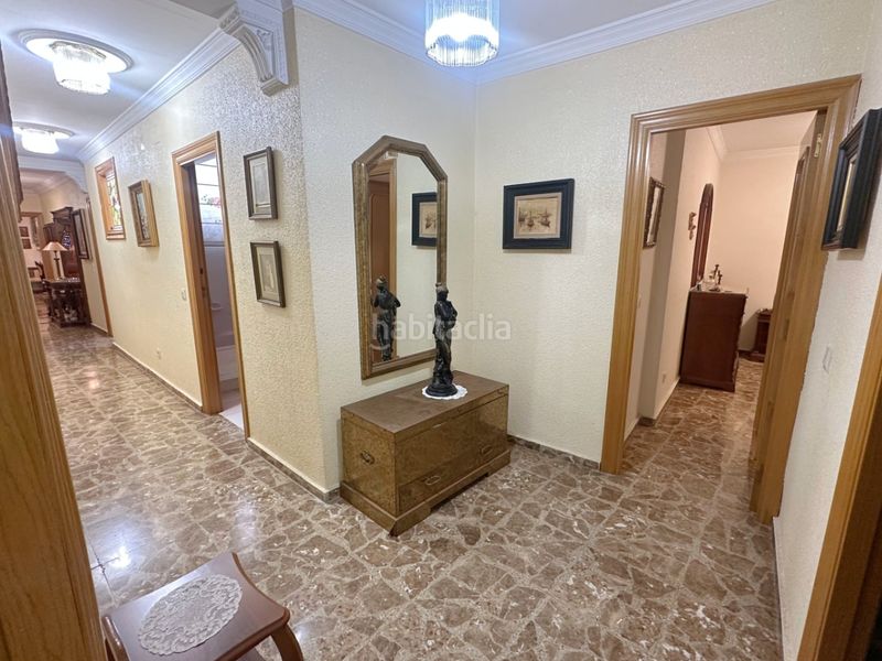 Foto 4b4c2784-a8cd-4a39-98ac-e24b760b54ed. Casa adossada amb aparcament a Poblets (els)