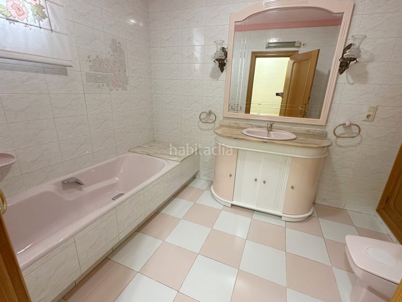 Foto 6aa583b9-5e52-4023-92a1-3cf20a4f9aed. Casa adossada amb aparcament a Poblets (els)