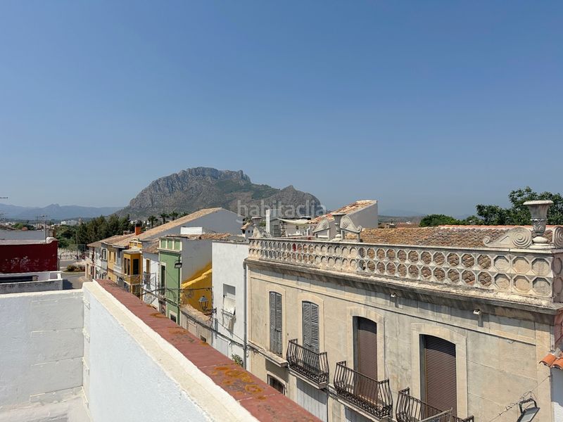 Foto fde3a555-e87f-4e83-904b-4c769eab42c6. Casa adossada amb aparcament a Poblets (els)