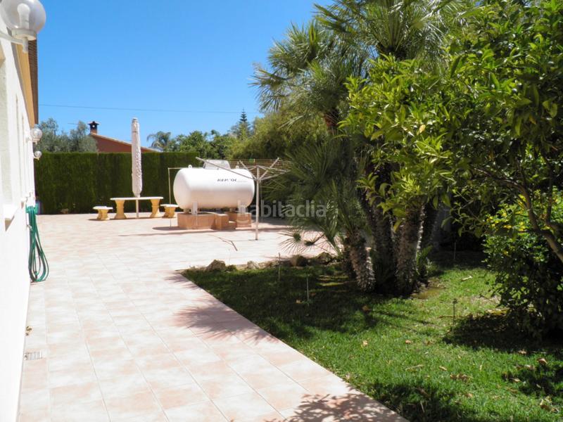 Foto aa812cdc-c2ac-4c69-9084-e74d1a93632e. Masía en Poblets (els)