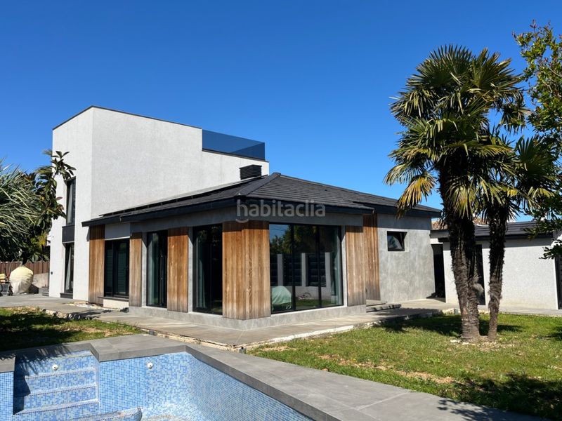 Foto d465ab97-f813-49bd-811a-119504668e98. Chalet avec chauffage parking piscine dans Poblets (els)