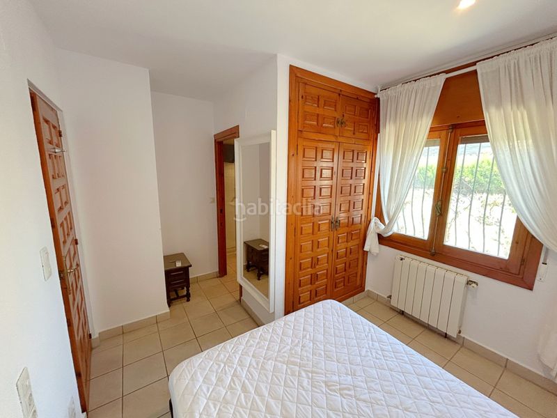 Foto b9994f09-cc0c-43b5-9724-405e82cb3f99. Chalet en Poblets (els)