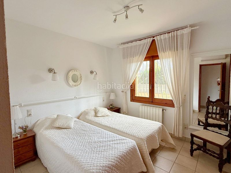 Foto f4a91b86-930b-442b-9129-c11d8b316838. Xalet amb calefacció aparcament piscina a Poblets (els)