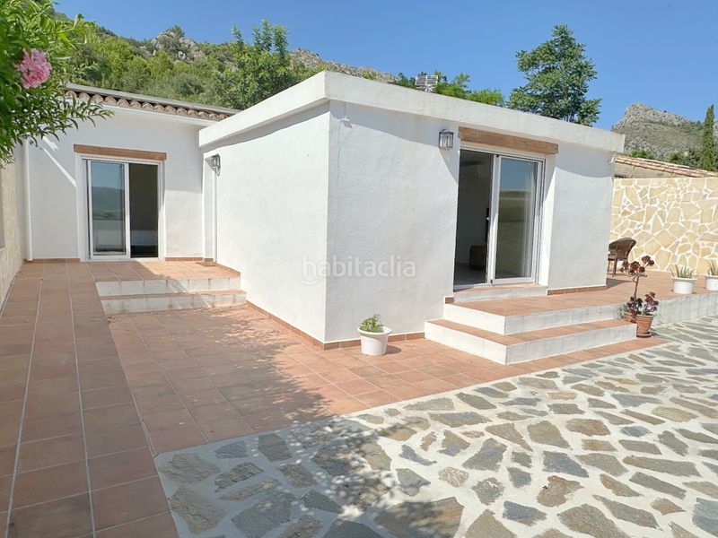 Foto fb4c0870-1685-490c-a16a-92ce48a548d0. Masia amb calefacció aparcament a Ráfol de Almunia