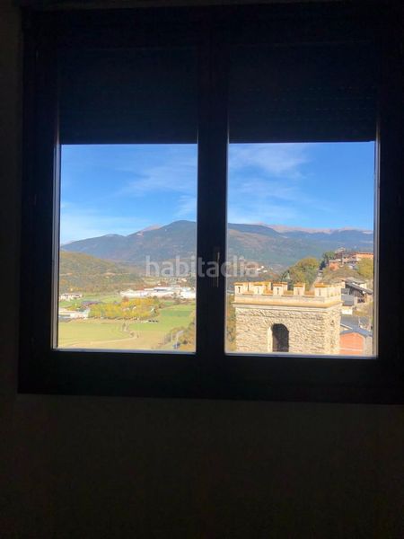 Foto d8d749c3-f692-4744-817c-d431aed4daf4. Dúplex amb calefacció aparcament a Montferrer i Castellbò