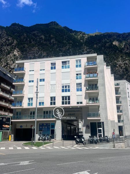 Foto 2a711590-3d69-409f-b55a-5cd1fec5c8e8. Pis amb calefacció aparcament a Santa Coloma Andorra la Vella