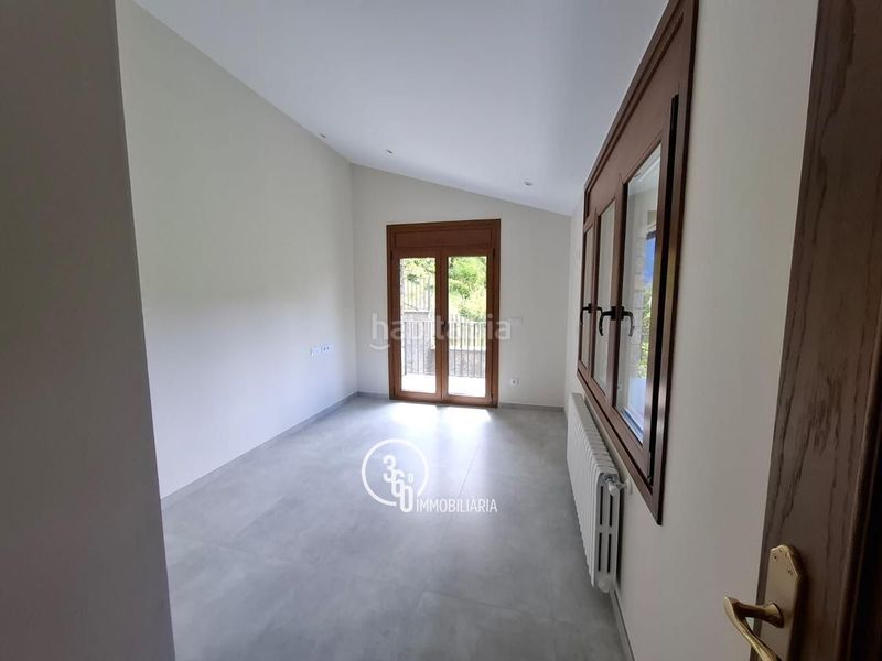 Foto 072e19b6-87c4-4320-9a19-ecb70e7f686d. Chalet  en venta en Aixirivall, 4 dormitorios. en Sant Julià de Lòria