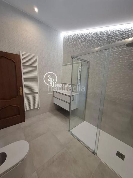 Foto cea7cee8-517a-4d8c-9475-c73d4a9ae858. Chalet  en venta en Aixirivall, 4 dormitorios. en Sant Julià de Lòria