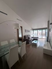Rent Penthouse in Els Vilars d´Engordany. Atico en alquiler en escaldes  engordany, 2 dormitorios.