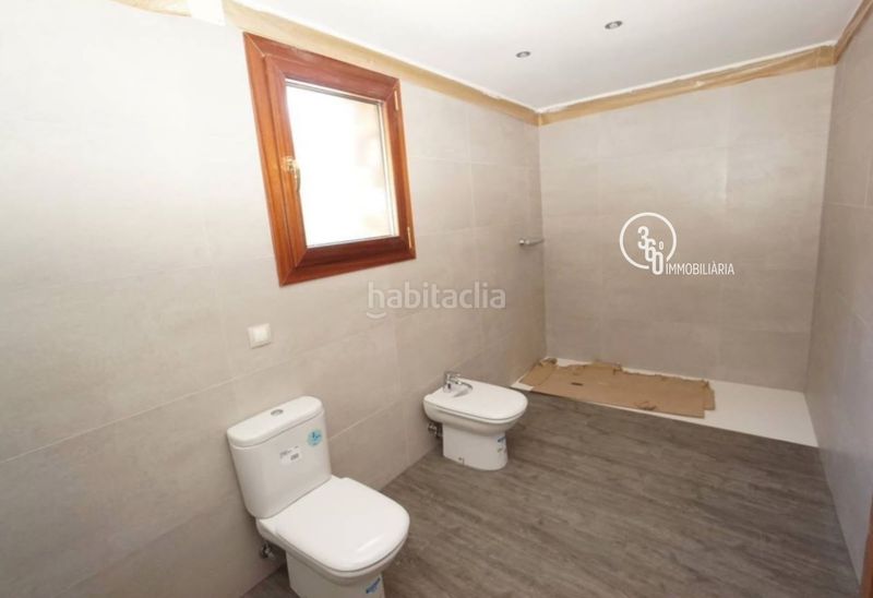 Foto 233eee3e-151b-4e00-9a02-e1369e9b5420. Casa adossada amb aparcament a El Forn-Prats-Meritxell Canillo
