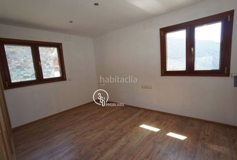 Foto 2f1f85c6-e377-46ea-bebb-d979c8ffe31a. Casa adossada amb aparcament a El Forn-Prats-Meritxell Canillo