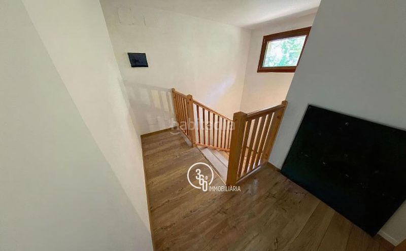 Foto 7a22b11c-629d-4158-800c-b08792942569. Casa adossada amb aparcament a El Forn-Prats-Meritxell Canillo