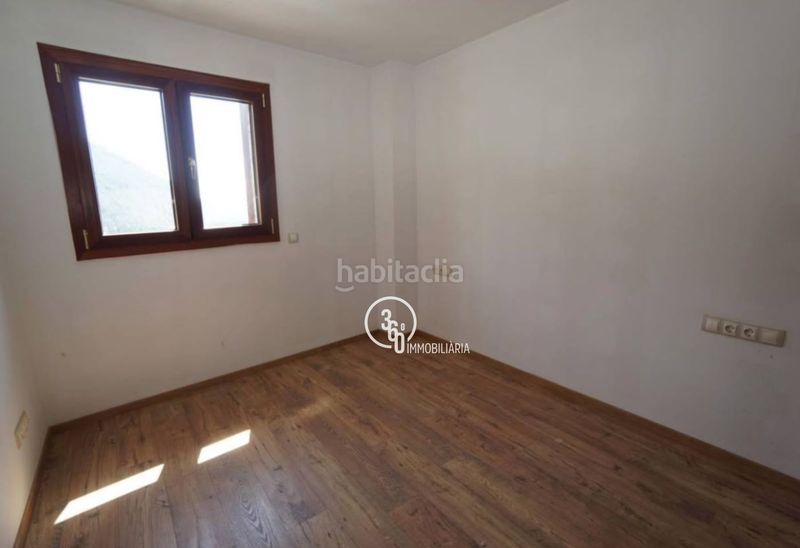 Foto c7186d0a-6daa-4bdb-81a2-47416259c7ef. Casa adossada amb aparcament a El Forn-Prats-Meritxell Canillo