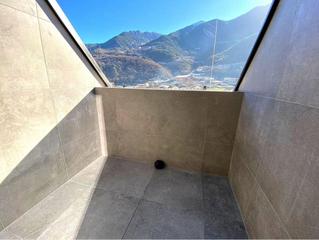 Dúplex a Centro. Duplex en venta en santa coloma, 4 dormitorios.