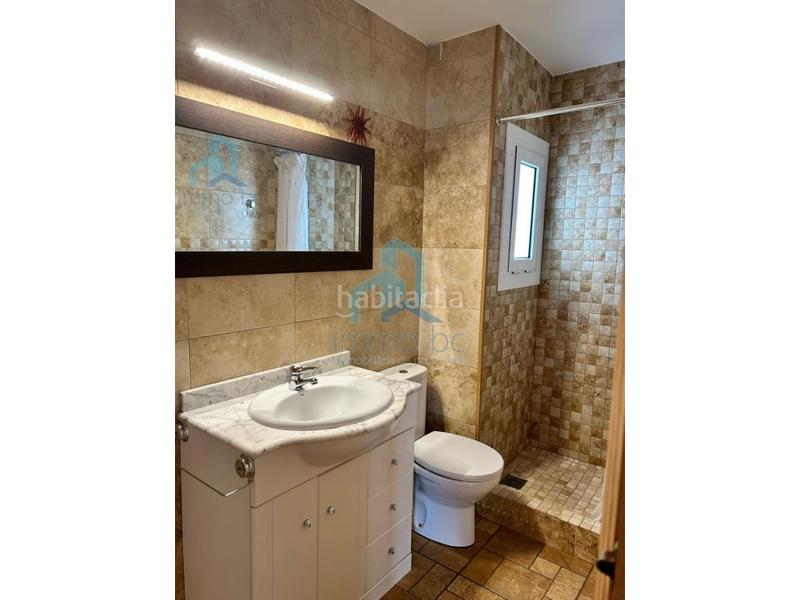 Foto b8cbb37d-dbea-42ee-ae17-1e63f950c373. Piso  en c pompeu en Creixell