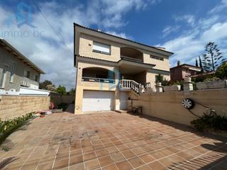 Haus  N/a. Casa en la urb. poblamar de la pobla de montornes