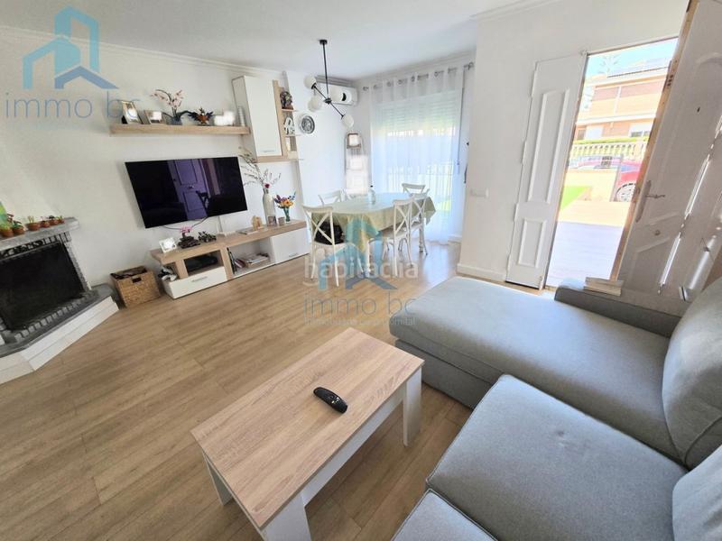 Foto 98cc18e8-57fc-4d30-9b7e-90e35033d576. Casa adossada amb aparcament a pla de maset - cap de Salou Salou