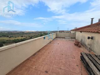 Flat  N/a. Piso en c catorze de bonavista