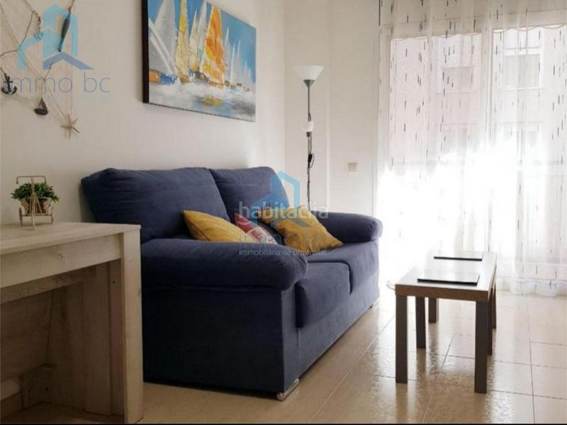 Foto 44a39b9b-004d-409a-a8a2-f296c07508e7. Apartament a Centre Torredembarra