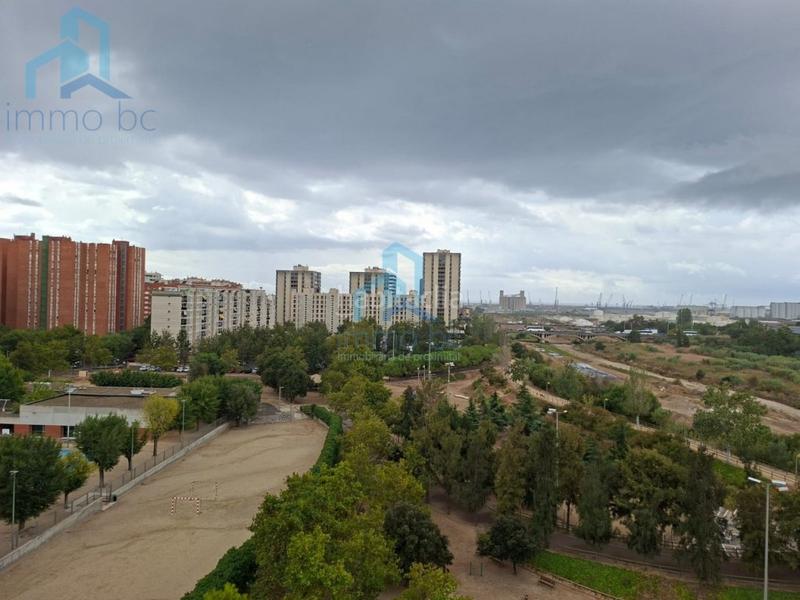 Foto 2b6bb003-e5d3-4519-ae2c-13242a195708. Pis amb aparcament a Nou Eixample Nord Tarragona