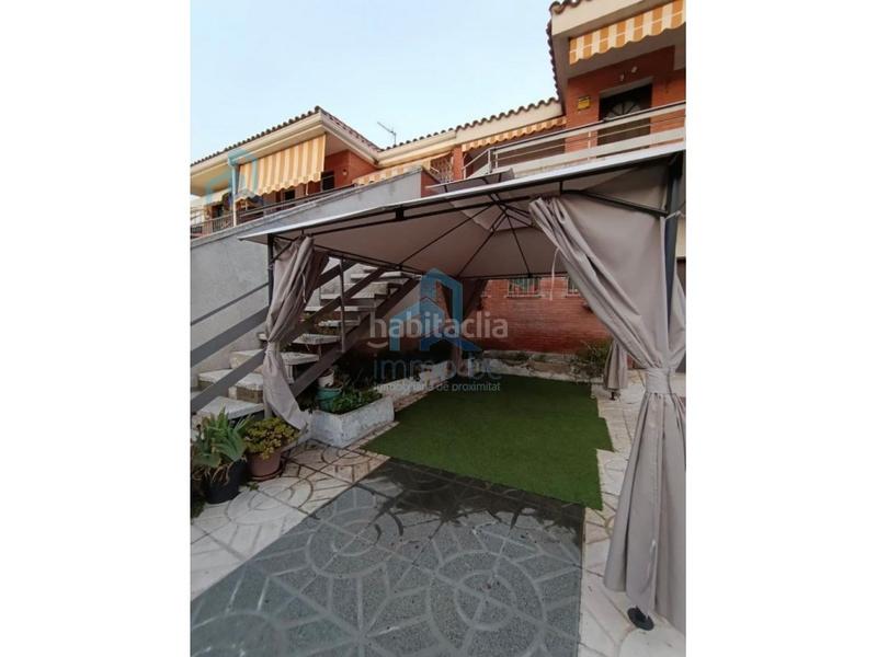 Foto 40b6c0c6-1fd9-4999-a03a-5d665134069e. Maison jumelée avec parking dans Sant Salvador Tarragona