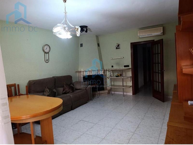 Foto cffce999-9352-4b59-bbce-88ed0ef14679. Maison jumelée avec parking dans Sant Salvador Tarragona