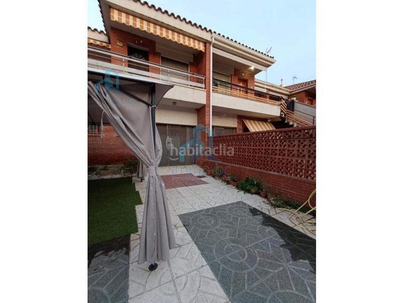 Foto fcc9f20f-597c-4a0e-acaf-6ee70c075d0d. Maison jumelée avec parking dans Sant Salvador Tarragona