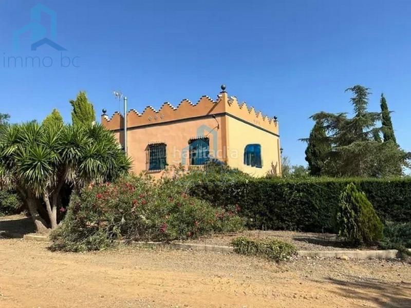 Foto b578518f-fbdf-4d98-b59f-ed3039b86f3c. Casale con parcheggio in Mestral Reus