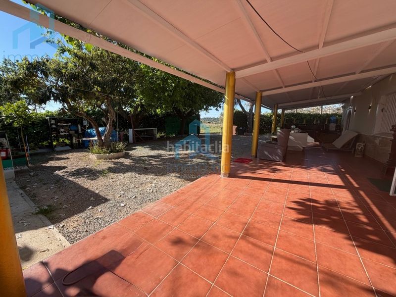 Foto 3da984f4-f82f-4068-a611-d20fc2a47682. Casa amb aparcament a Constantí