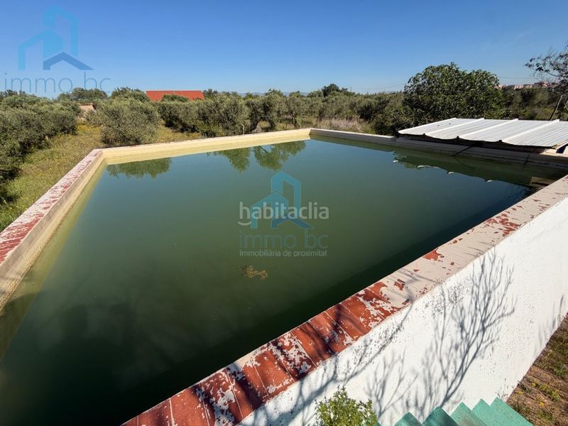 Foto 476d6a9e-663f-41ce-83a1-c2b36523dc38. Casa amb aparcament a Constantí