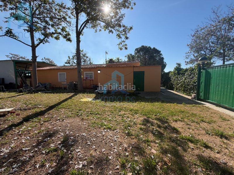 Foto 4c1c3e96-9220-4b57-a2d8-f4049cf0a863. Casa amb aparcament a Constantí