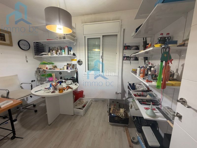 Foto c79d1e79-12cc-4f7d-99a8-34a35167cdf2. Casa amb aparcament a Constantí