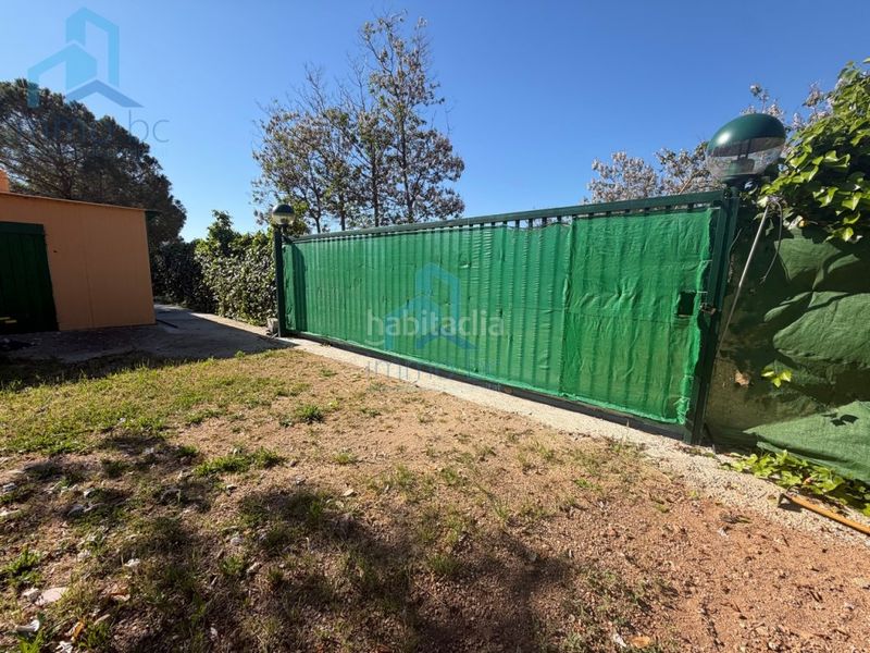 Foto cd75b037-3e4a-4a14-9191-3641217bb90f. Casa amb aparcament a Constantí