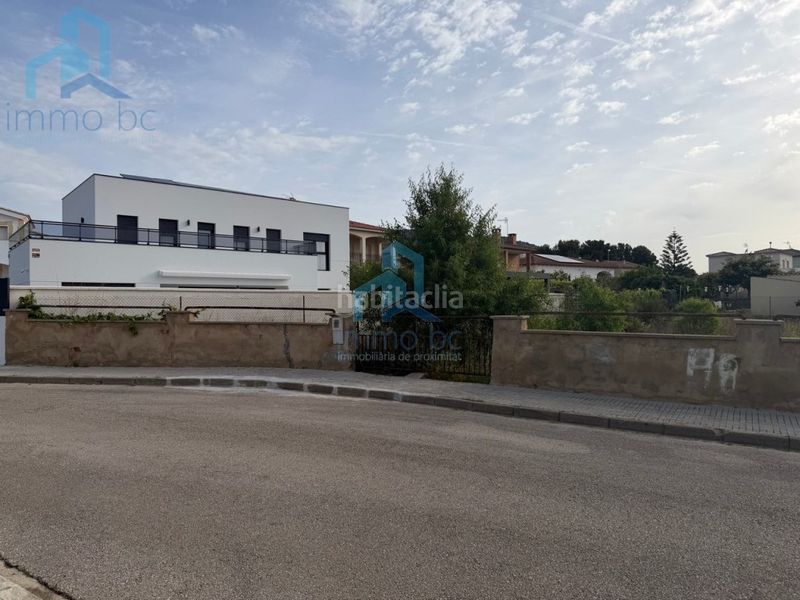 Foto 67051b9d-23ef-43d6-a0b6-d83f9e0c9051. Terreny residencial a Roda de Barà