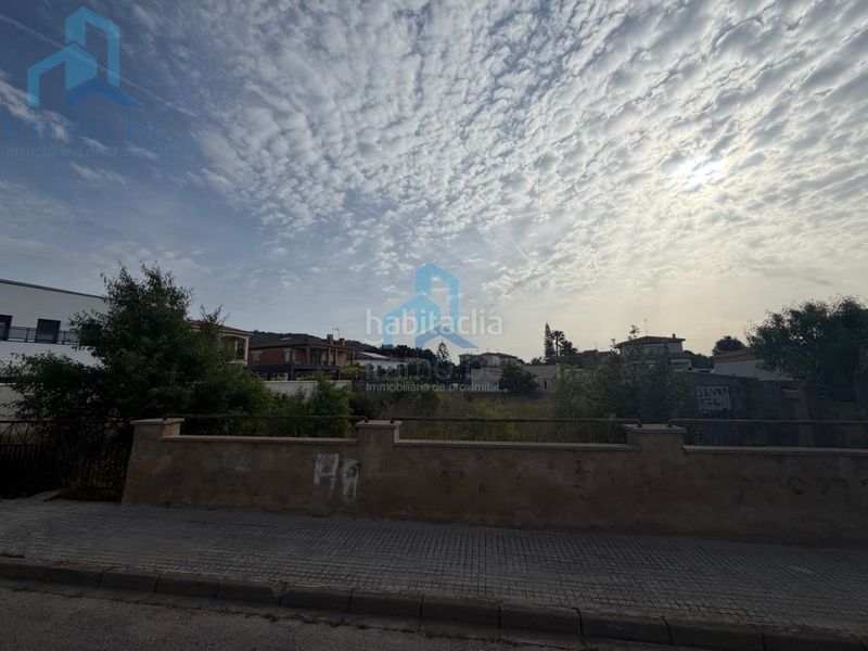 Foto aed7b82d-886b-4c71-8dee-3a315e3473cc. Terreny residencial a Roda de Barà