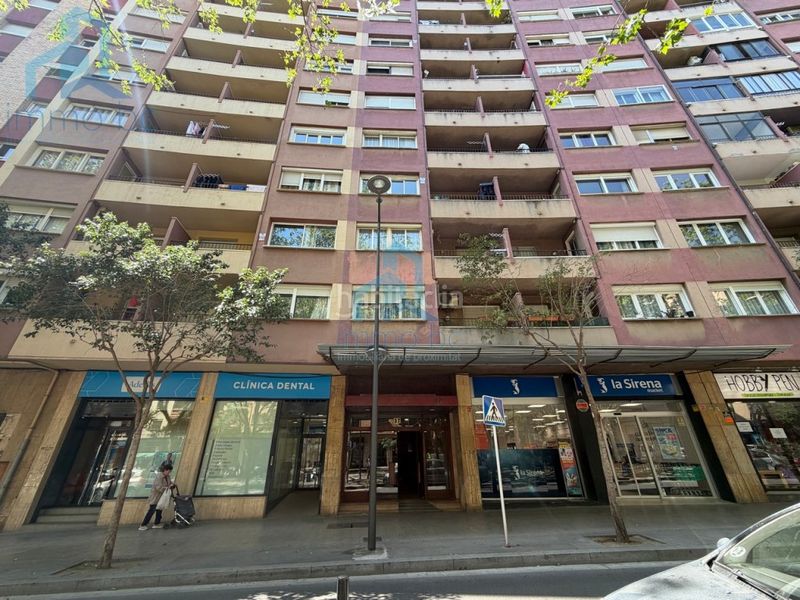 Foto 74104418-85a9-4f24-819f-190441382466. Rent flat in Ponent Reus
