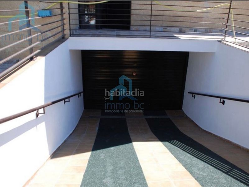 Foto dd86c723-51f5-472d-9b08-481861f673ee. Casa adossada amb aparcament a pla de maset - cap de Salou Salou