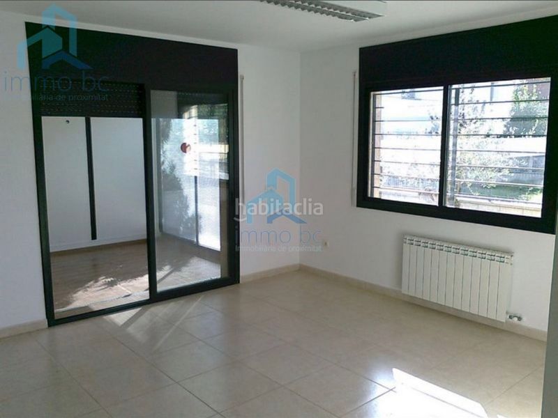 Foto f5cc0750-4742-4b03-8ecd-8e525c0a9115. Casa adossada amb aparcament a pla de maset - cap de Salou Salou