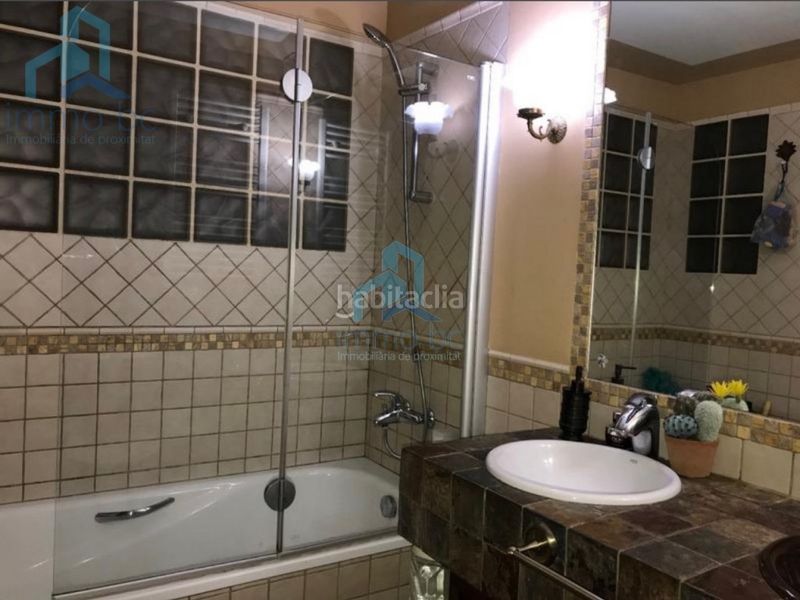 Foto d550d1a1-080d-49fe-9467-573e337e219a. Duplex in Campclar Tarragona