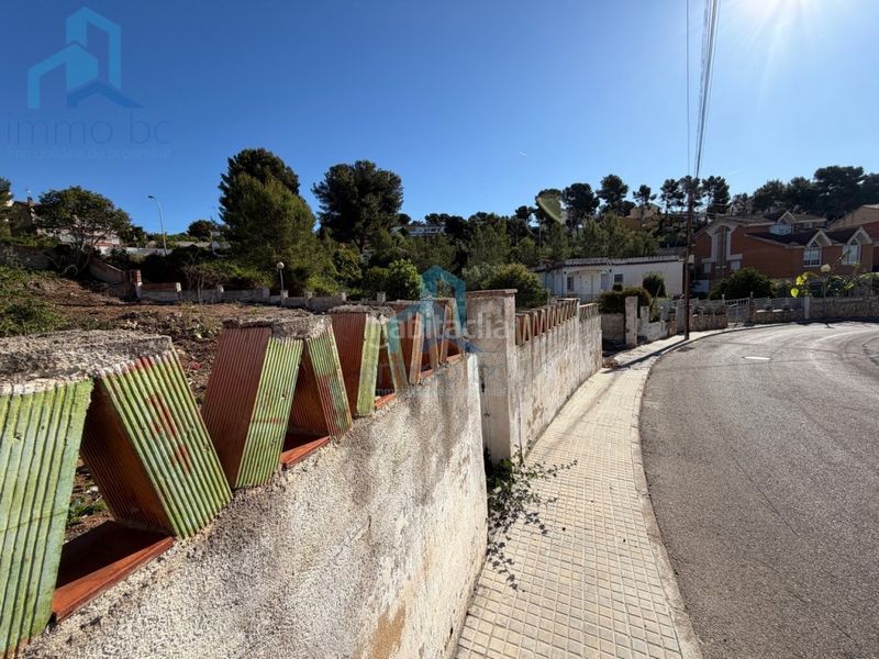 Foto ce2d3d2a-74d6-4baf-ae02-451efcc650c0. Terreno residenziale in Pobla de Montornès (La)