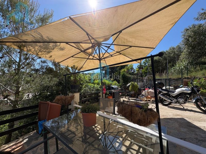 Foto f3192702-a9c7-41ff-b229-c0dc4cc3f2a8. Casa finca en Almoster