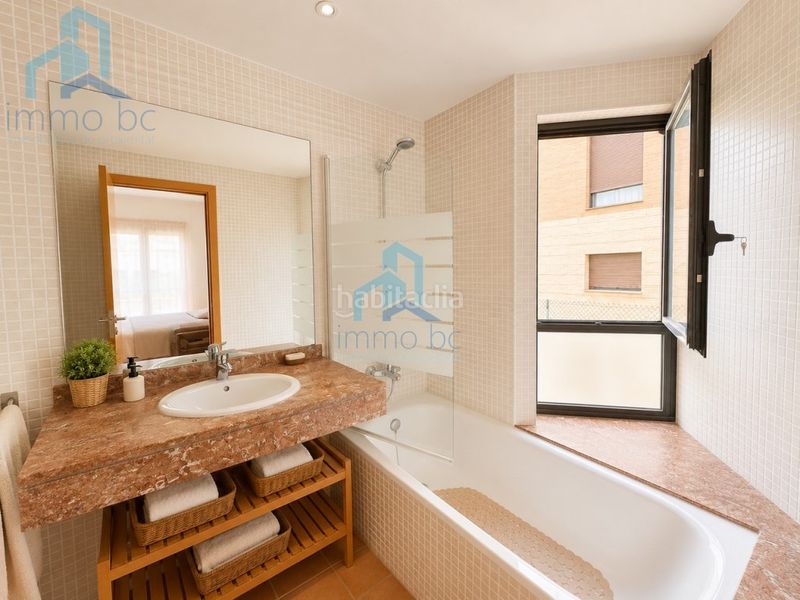 Foto 02d51cbb-ff75-4b0f-9247-89a235f90e06. Planta baixa amb aparcament a Barenys Salou