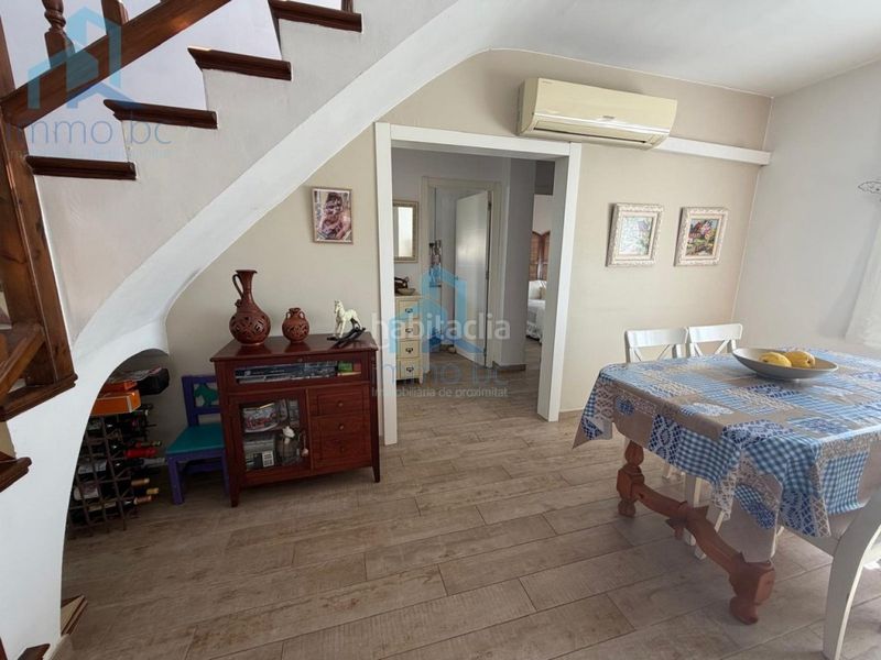 Foto 34a4e59e-51a4-43f9-95f9-902b76552ab6. Casa amb aparcament a Creixell