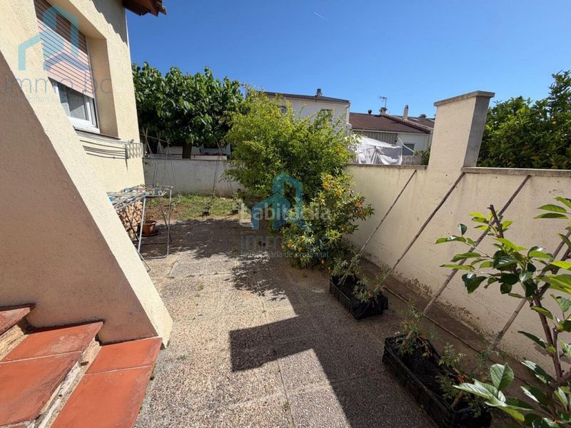 Foto 8b33a5ab-6c7e-4ef6-96db-706d4fcb3671. Casa amb aparcament a Creixell