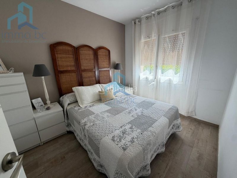 Foto bb93c247-6b3c-4210-9854-7a8d8843273f. Casa amb aparcament a Creixell
