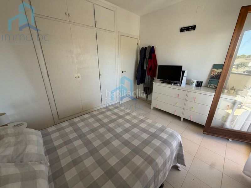 Foto eb3b4877-d488-47eb-bbda-c6cf78267cf4. Casa amb aparcament a Creixell